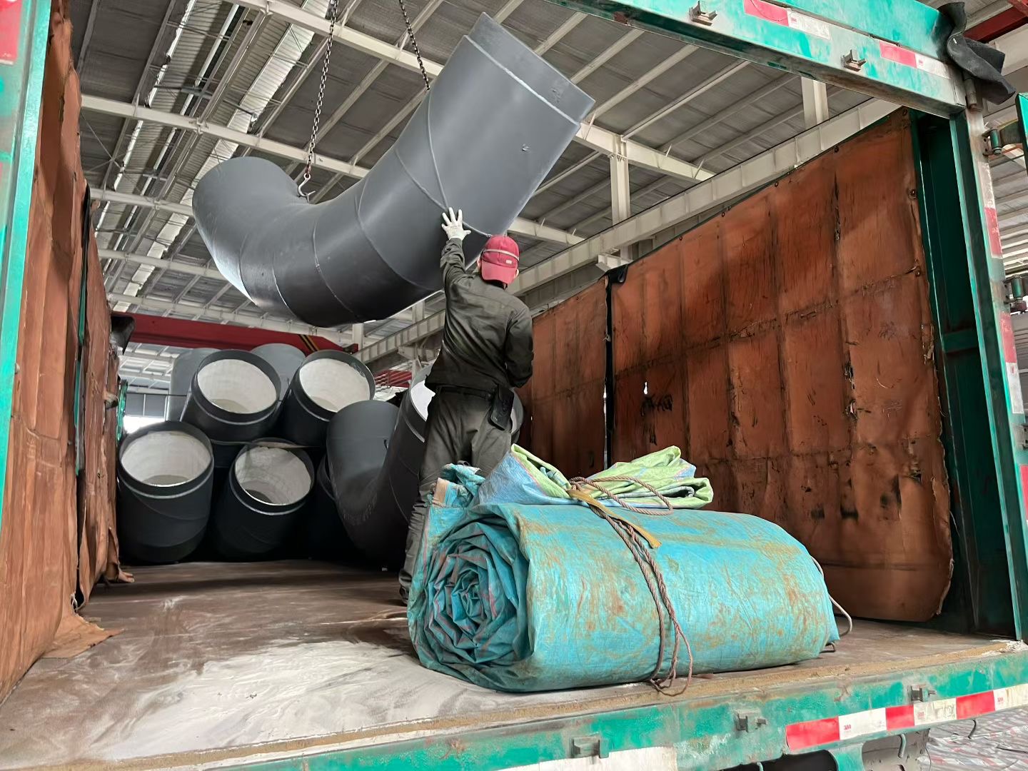 百色市碳化硅耐磨弯头双金属耐磨管道 - 推荐